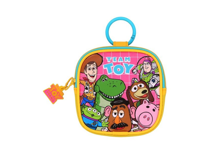 スクエアポーチ トイ・ストーリー／各2,200円（税込）Disney/PIXAR