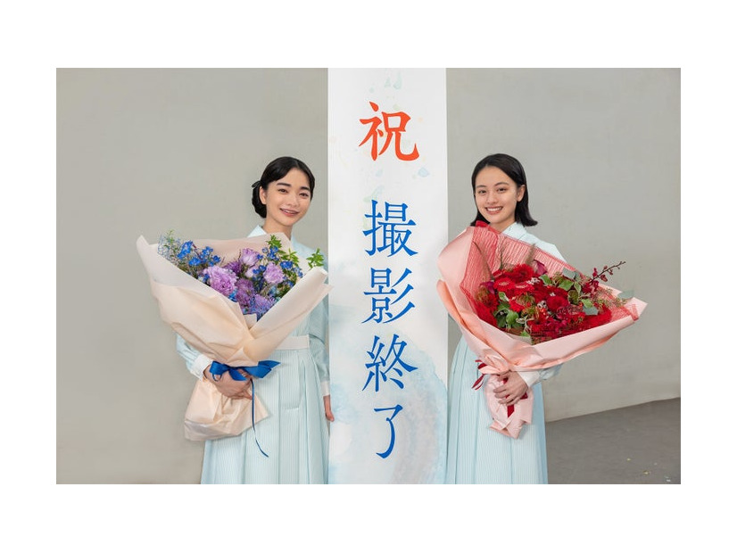 見上愛、上坂樹里（C）NHK