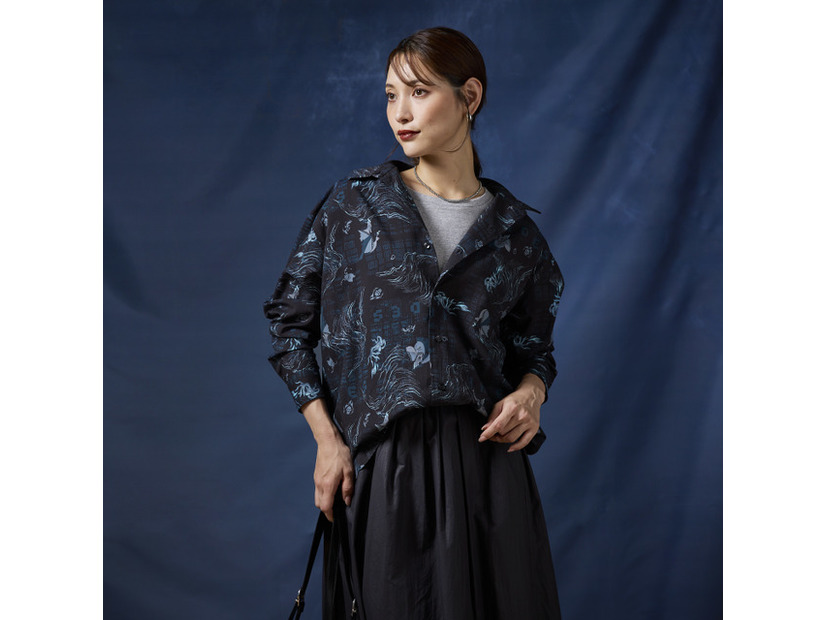 ユニセックス総柄シャツ「ヘラクレス/ハデス」6,990円（税込）© Disney