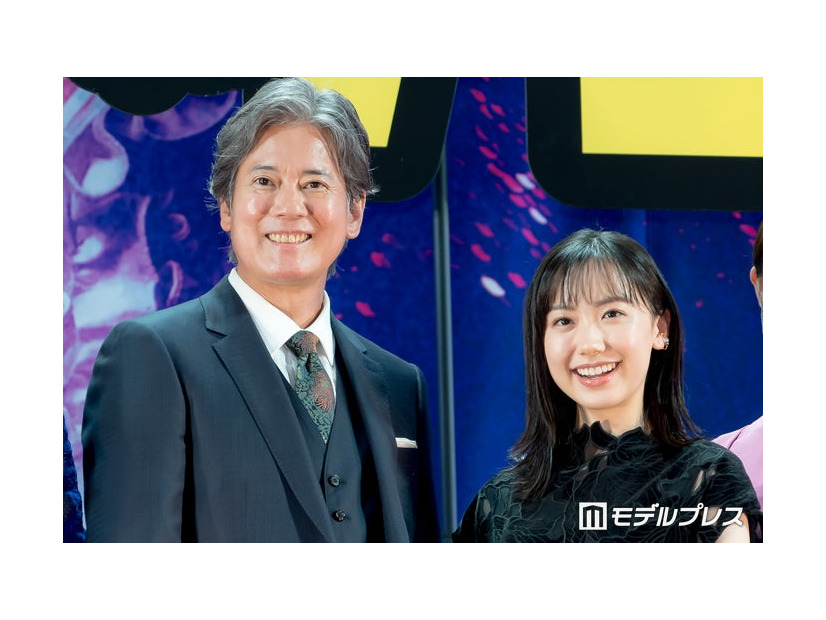 唐沢寿明、芦田愛菜（C）モデルプレス