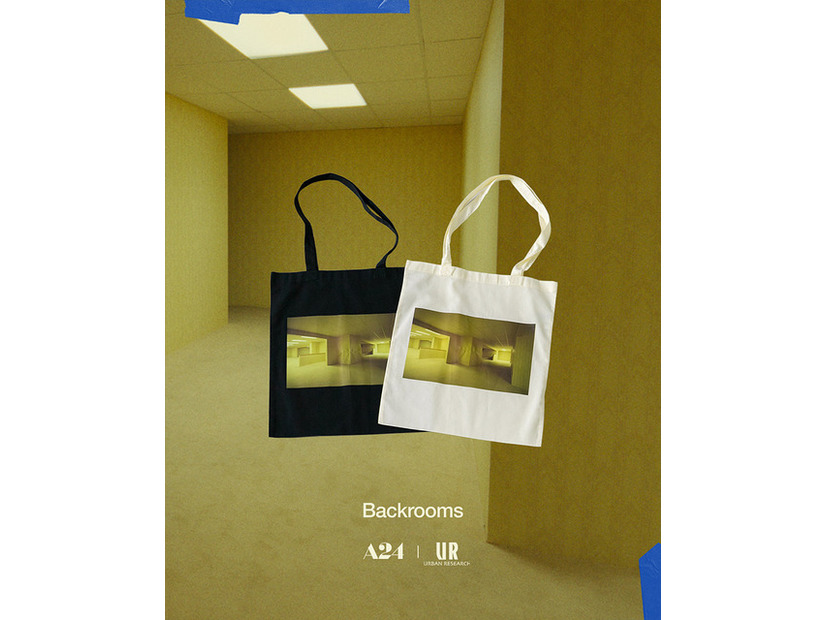 LIMINAL SPACE TOTE BAG 5,500円