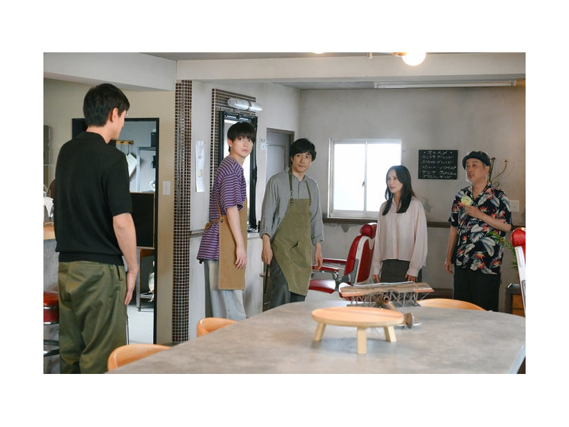中島歩、高橋文哉、松山ケンイチ、臼田あさ美、リリー・フランキー「Tシャツが乾くまで」第8話（C）TBS