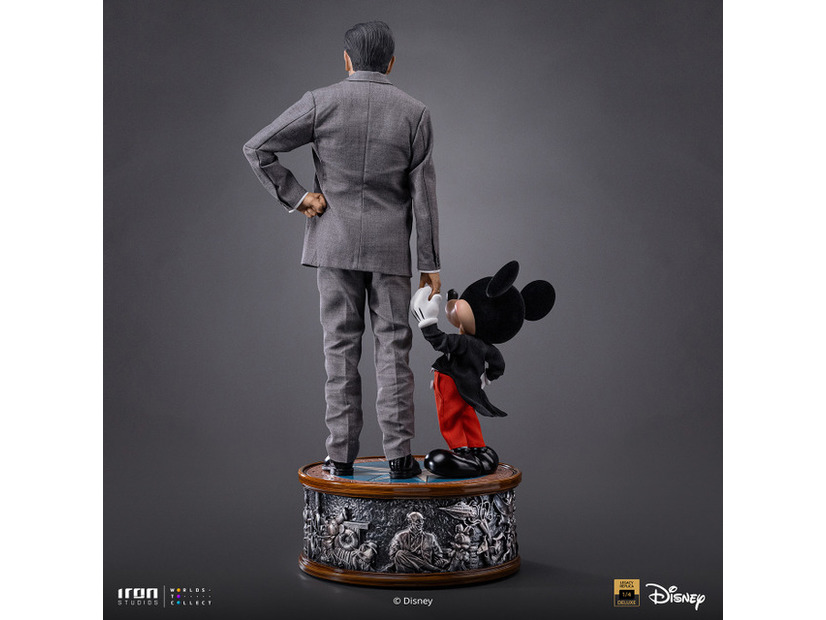 「デラックス・レガシーレプリカ・シリーズ」1/4スケール　ウォルト・ディズニー＆ミッキーマウス／260,000円 (税込)