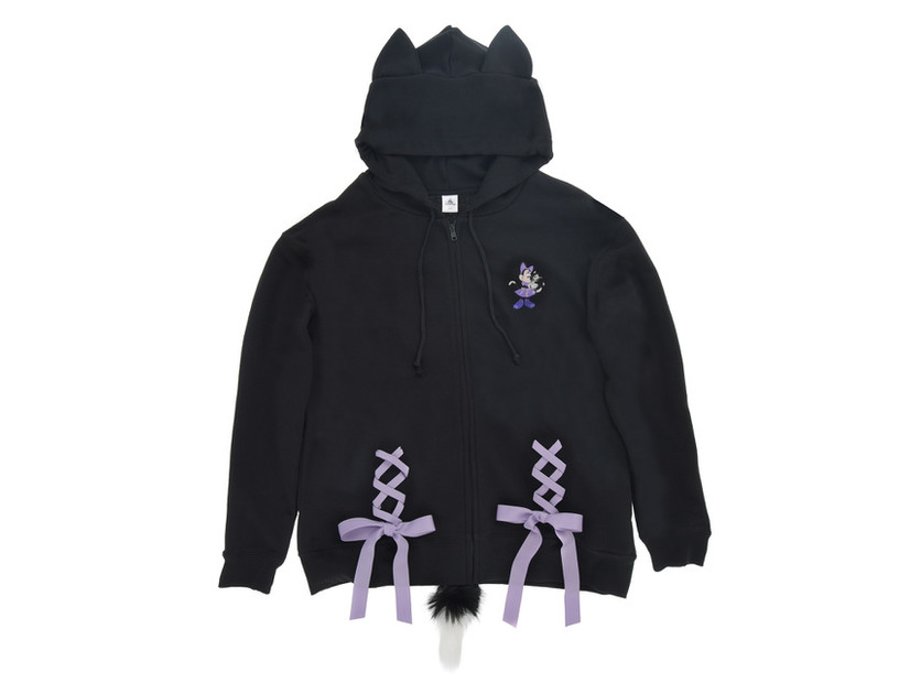 長袖パーカー　12,500円