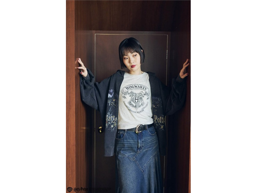 【Harry Potter(ハリー・ポッター)】『ハリー・ポッターと賢者の石』フォトWZIPパーカー　8,990円