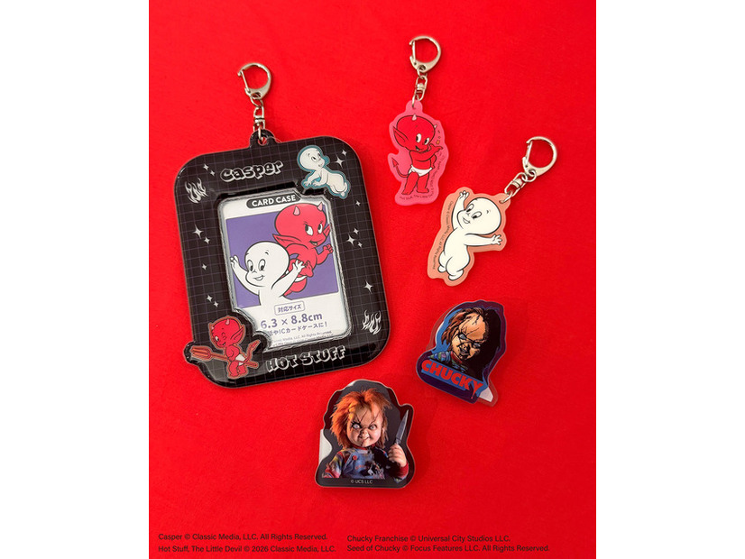 蓄光アクリルキーホルダー、カードホルダー、アクリルクリップ2P／各390円（税込429円）