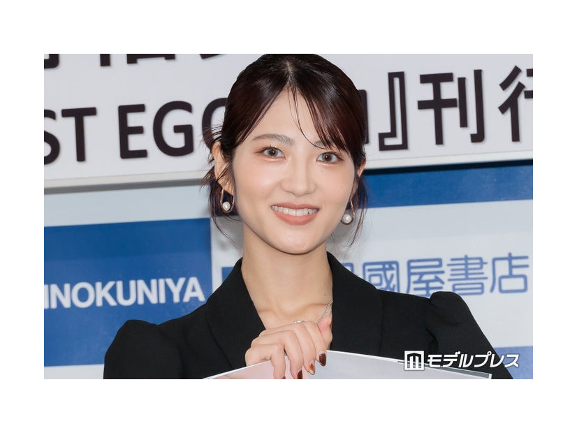 若月佑美15周年記念作品集「FIRST EGOISM」発売記念トークイベント前の合同取材に出席した若月佑美（C）モデルプレス