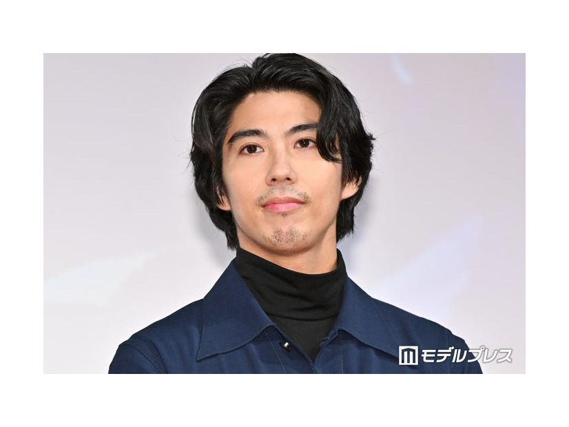 賀来賢人（C）モデルプレス