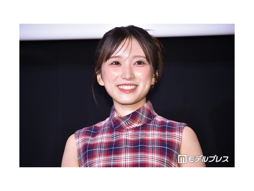 映画『縁の手紙』初日舞台挨拶に登場した矢吹奈子（C）モデルプレス