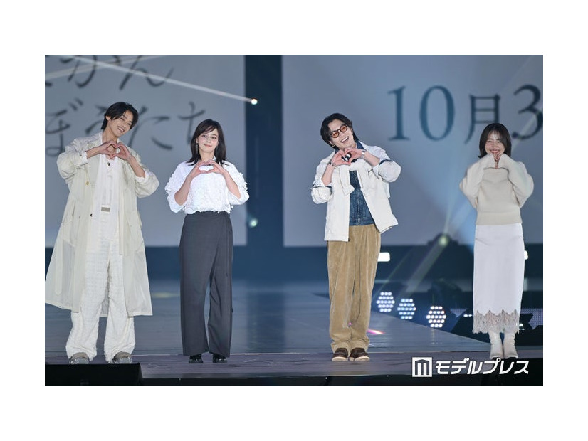 （左から）高木雄也、加藤ローサ、松田元太、大沢あかね（C）モデルプレス