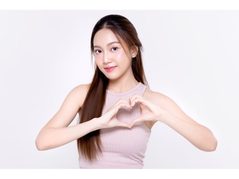 元CA＆元クラブママが見てきた「なぜか人に好かれる女性」。まず身につけたい意外とシンプルな習慣