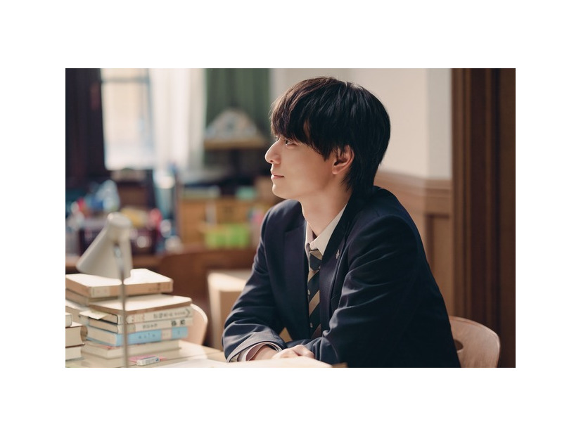 『ないものねだりの君に光の花束を』©2026『ないものねだりの君に光の花束を』製作委員会