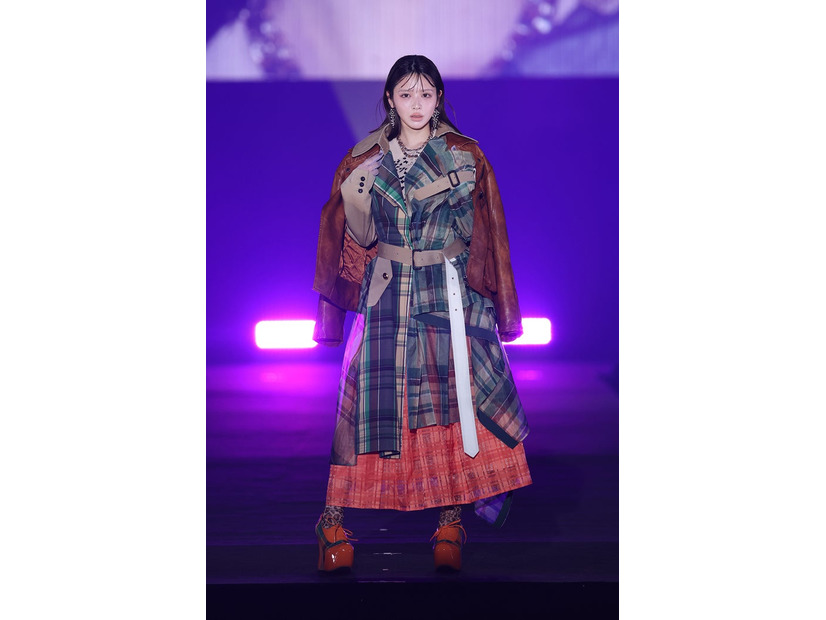 鎮西寿々歌（C）KAWAII LAB. COLLECTION produced by TGC