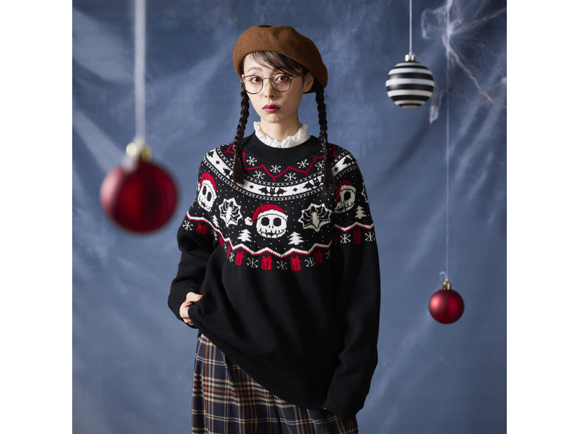 ユニセックスクリスマスニット「ナイトメアー・ビフォア・クリスマス／ジャック」11,900円© Disney
