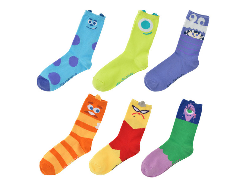 シークレット靴下　各900円／© Disney/Pixar