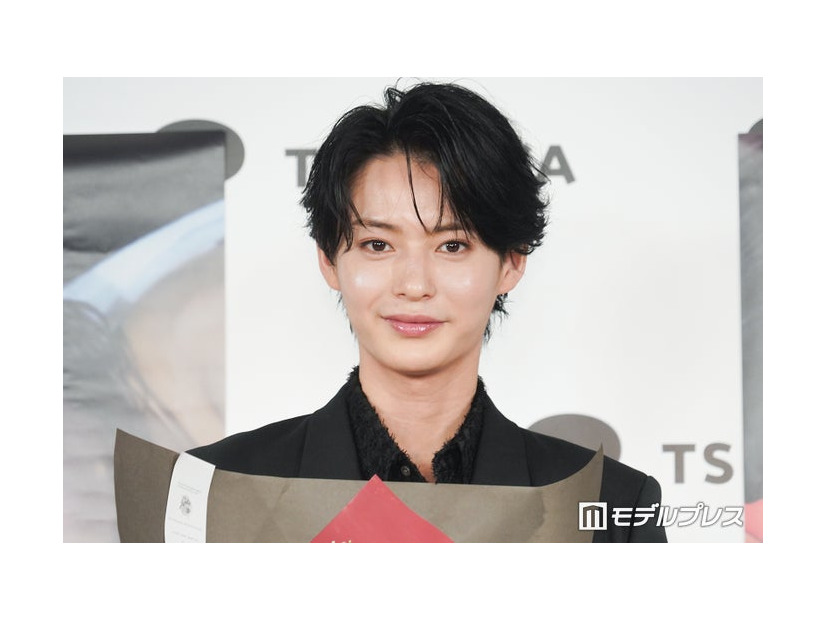 1st写真集「Butterfly」発売記念イベントに出席した冬野心央（C）モデルプレス