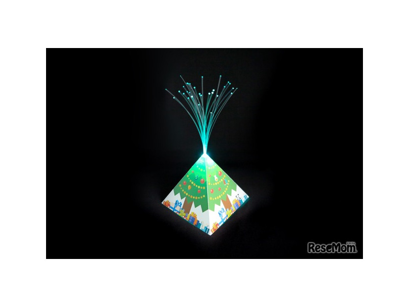 イルミネーションツリー～光ファイバーとLED～