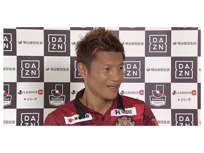 播戸竜二が流石すぎる！前代未聞…インタビュアーに「ツッコむ」