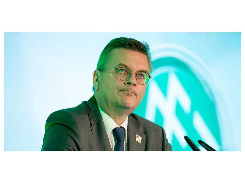ドイツ連盟会長、エジルの電撃代表引退に「ミスをした」と後悔