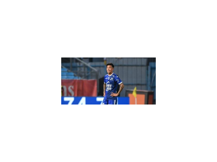 似てるかな…本田圭佑、S・ランスに移籍した韓国人FWと間違われる