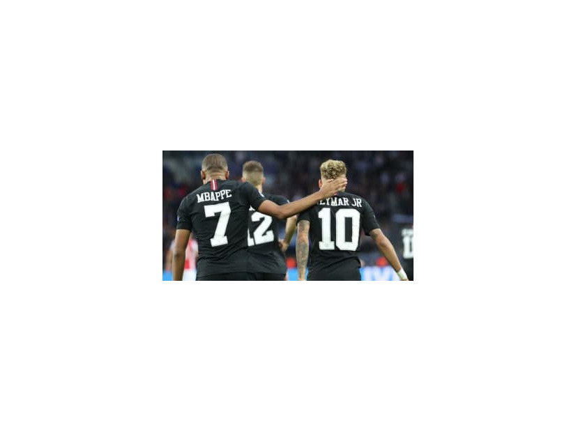 PSG、「3-4-3」システムでCLを戦う？カバーニ抜きで…
