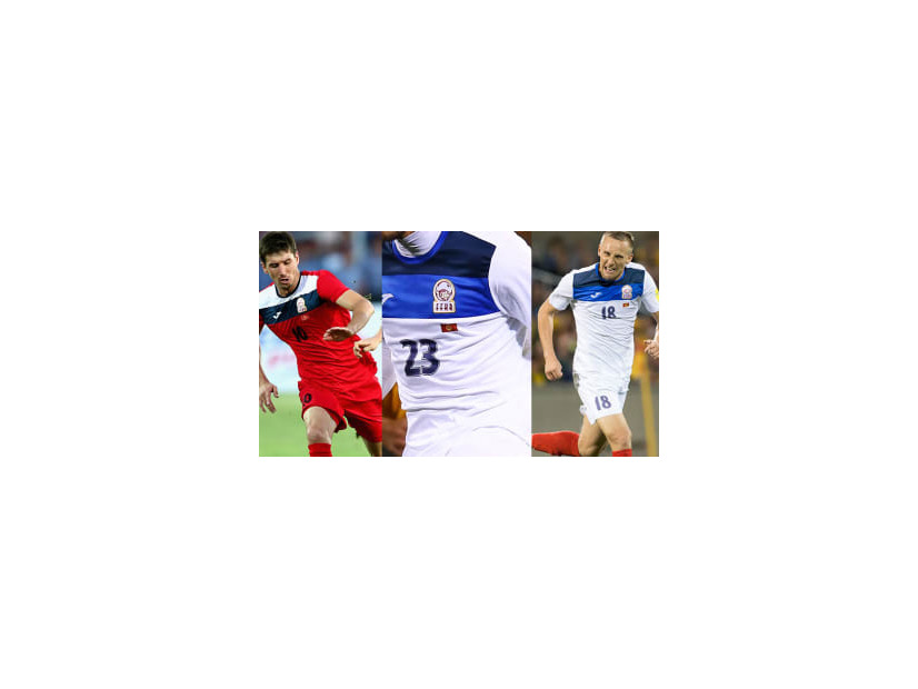 日本代表と対戦！試合前にキルギス代表のユニフォームをチェックする