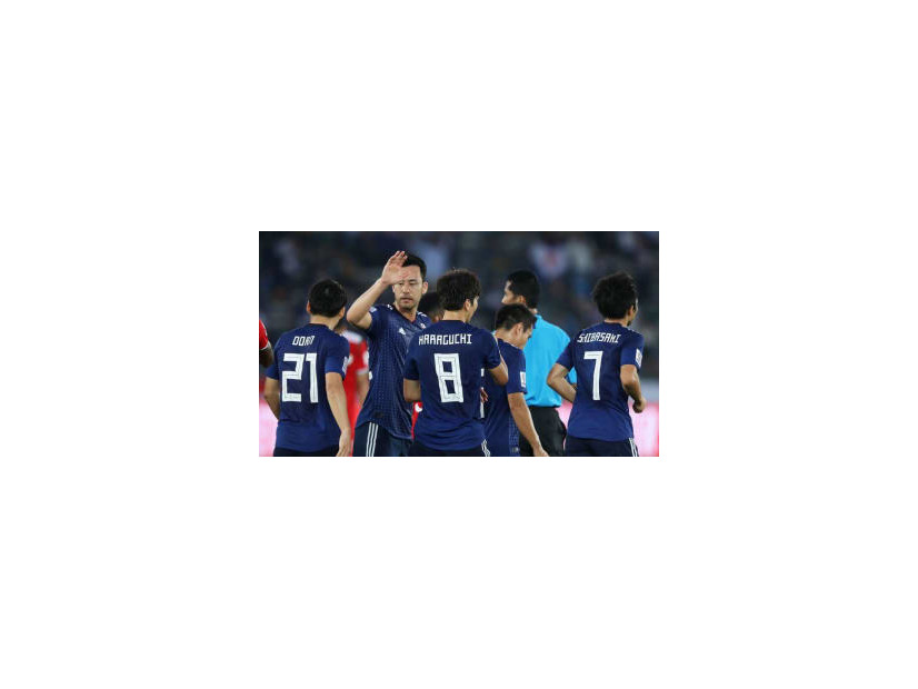 日本代表、原口のPKでオマーンに辛勝…決勝トーナメント進出が決定