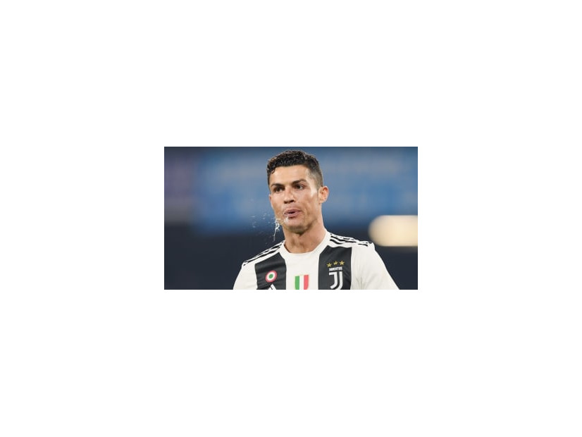 ロナウド、試合中にユヴェントス監督に叫ぶ！何があったのか
