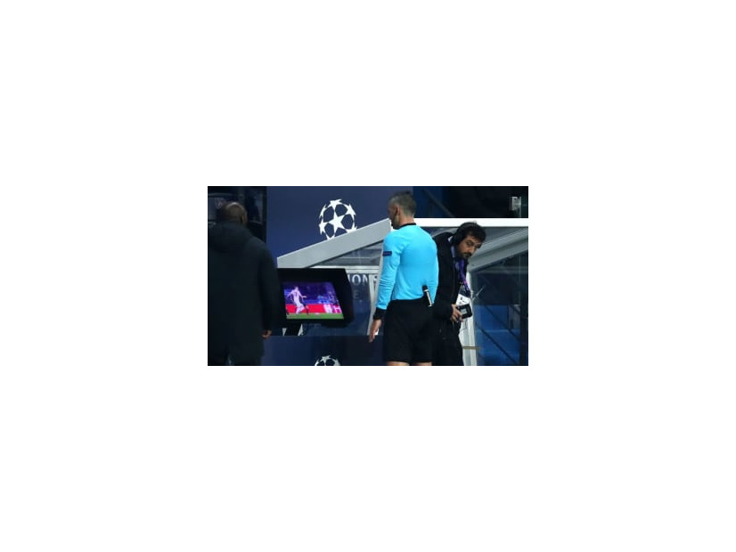 CLで物議を醸した「VAR」をUEFAが解説　映像と一緒に見てみる
