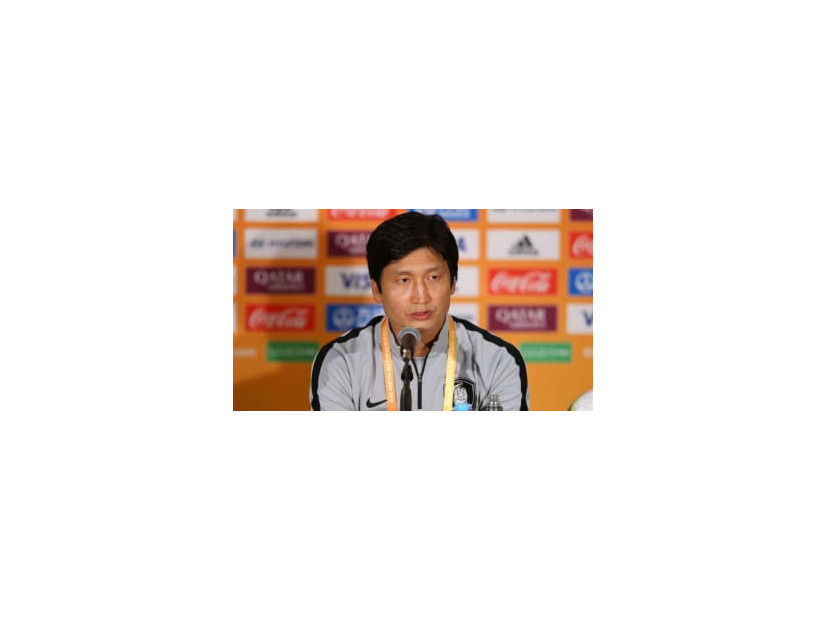 日本を撃破のU-20韓国代表監督、「戦術変更」の決め手はなんだったのか