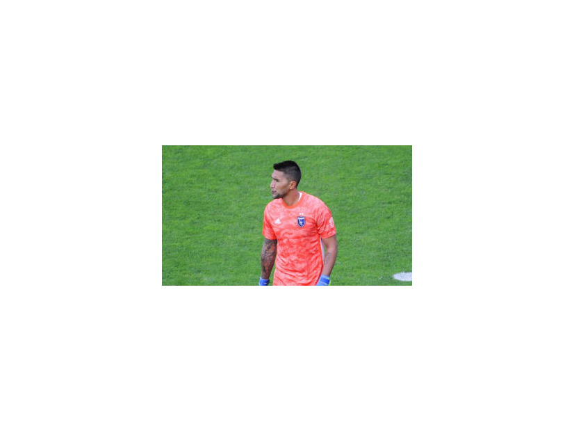 あの名選手も呆然！MLSでベテランGKが「歴史的ミス」やっちゃった