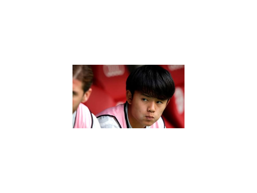 久保建英、小競り合いで「相手選手をなだめるシーン」がこれ