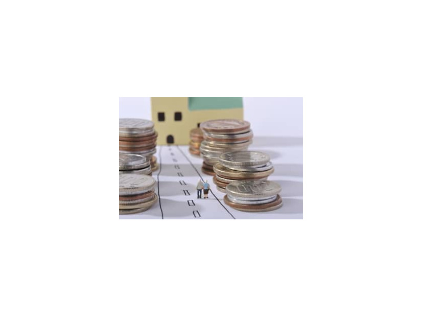 老後に備えて貯めておきたい貯金額は、3000万円といわれています。イザというときに困らないためにも、60代までに3000万円貯めるよう、取り組んでいきたいものです。