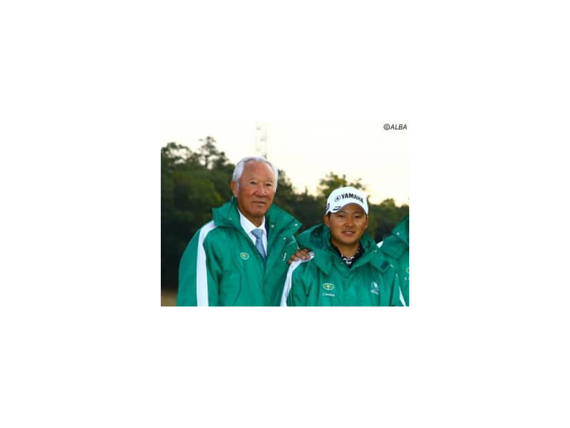 青木功（左）と今平周吾が五輪延期にコメントを出した