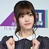 松村沙友理、美スタイル際立つ“白雪姫風”コーデに反響「めっちや可愛い」「全部似合ってて素敵です」