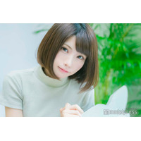 えなこ、ミニスカからほっそり美脚のぞく「地雷風コーデ可愛い」「スタイル良すぎ」と絶賛の声