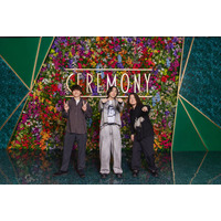 人気バンド・My Hair is Bad、ミセス主催イベントに出演 モダンなシャツスタイルでグリーンカーペット登場【Mrs. GREEN APPLE presents「CEREMONY」】