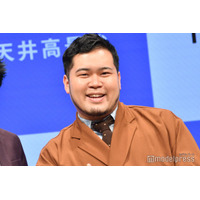令和ロマン・松井ケムリ＆バッテリィズ・エース、それぞれの結婚発表後に2ショット「お互いにおめでとうございます言えました」