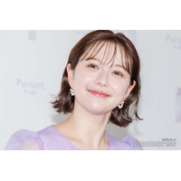 村重杏奈、大胆背中空き衣装でヘルシーボディ披露「憧れる体型」「セクシー」と反響