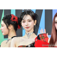 aespaカリナ、“超ミニ”丈から圧巻の脚線美披露「脚の長さが異次元」「骨格レベチ」と反響