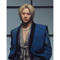 Number_i平野紫耀、上裸のベッドショット公開「ドキドキした」「かっこいい」と話題