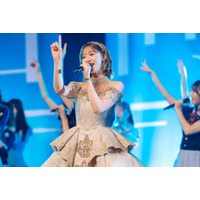 富田鈴花、日向坂46卒業セレモニーで笑顔と涙のパフォーマンス「生まれ変わってもまた二期生がいい」
