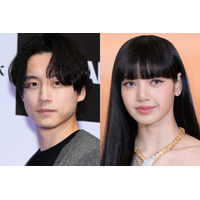 坂口健太郎、BLACKPINKグッズ装備でリサと2ショット「強すぎる」「ライブいたの？」と驚きの声