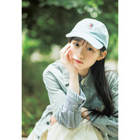 乃木坂46川崎桜「ヤンジャン」久々表紙で輝き放つ 美脚も披露