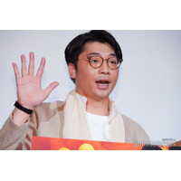さや香・新山、黒髪ボブの別人級女装姿が話題「美人すぎる」「大人の色気がすごい」と反響