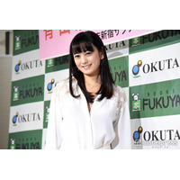元日テレアナ脊山麻理子、両親顔出しの軽井沢旅行ショットに「幸せそう」「若々しい」の声