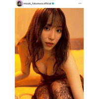 写真集発売決定の譜久村聖、美ボディ披露の先行SHOTにファン悶絶「美しくてセクシーすぎる！」「とんでもない魅力」