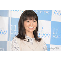「ちはやふる」で話題・優希美青「中学校のプールの授業以来」水着姿披露「レアすぎ」「スタイル良い」の声