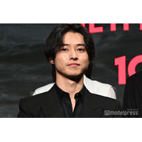 “山崎賢人ドンピシャ世代”俳優、本人との初対面に感謝「千鳥じゃんって言われて」【「今際の国のアリス」シーズン3】