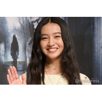 Koki,、美腹筋際立つへそ出しコーデに反響「圧巻のスタイル」「憧れ」